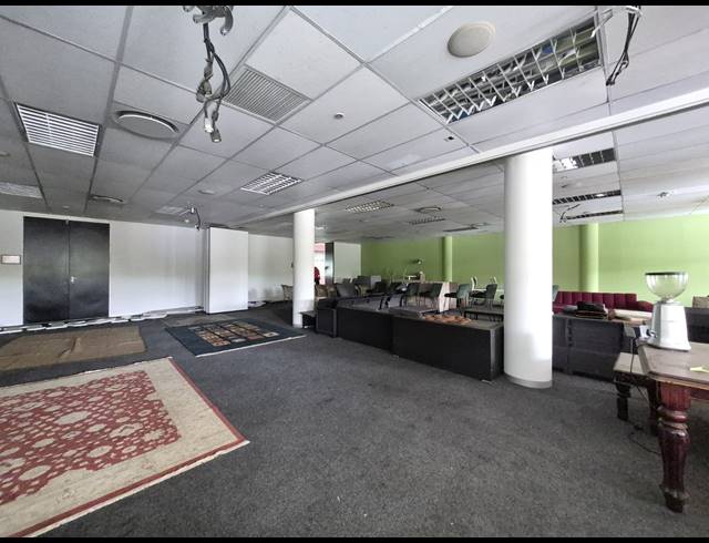 850M² OFFICE TO LET IN SUNNINGHILL